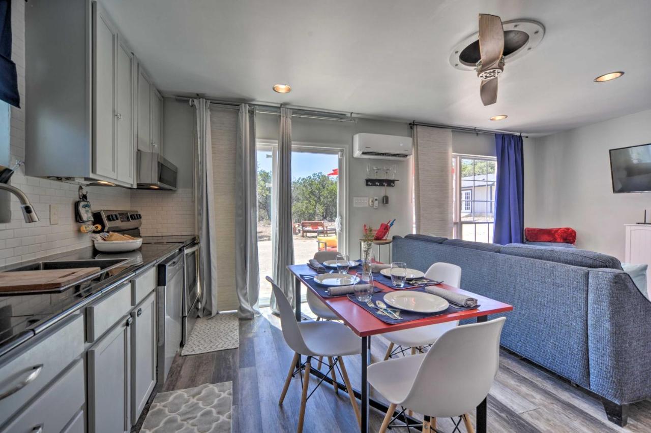 Family Friendly Hill Country Home 13 Mi To Lake! ニューブラウンフェルズ エクステリア 写真